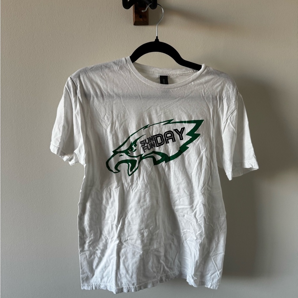 Philadelphia Eagles Graphic Tee